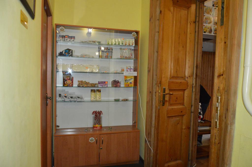 Lviv Lucky Hostel Esterno foto