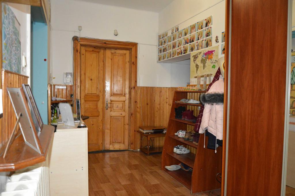 Lviv Lucky Hostel Esterno foto