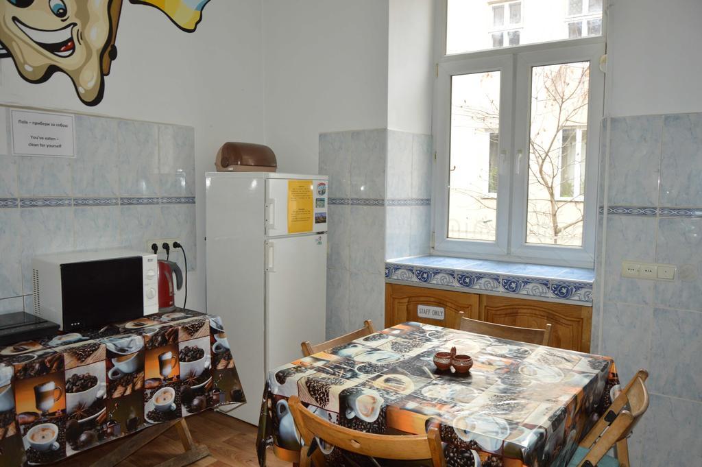 Lviv Lucky Hostel Esterno foto