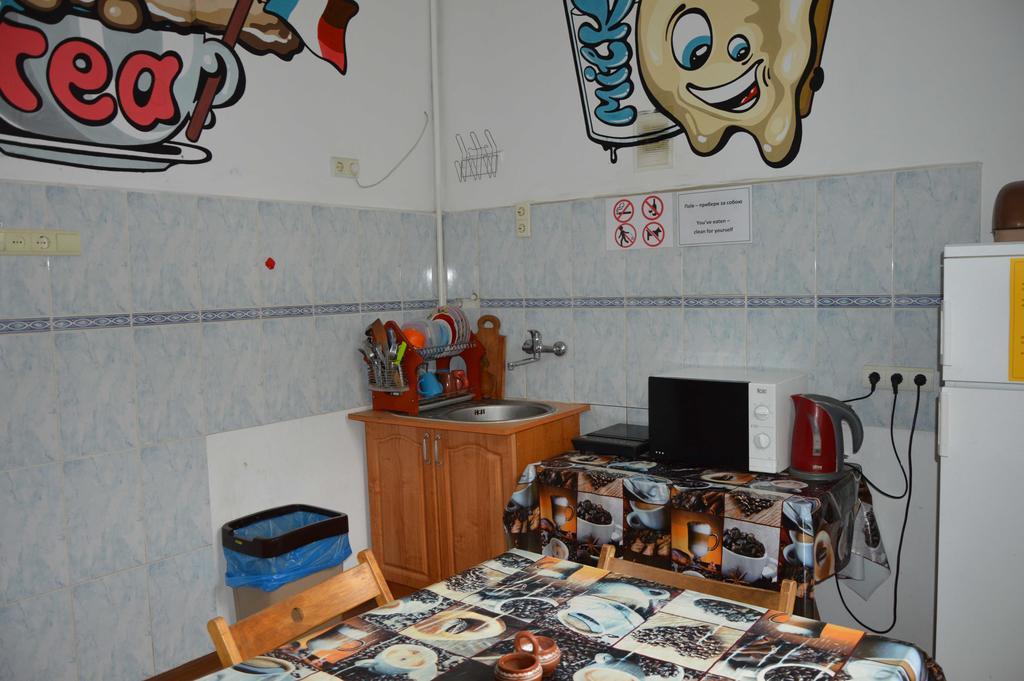 Lviv Lucky Hostel Esterno foto